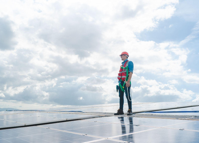 Comment Faire Face à la Hausse des Prix Énergétiques avec les Panneaux Solaires à Perpignan