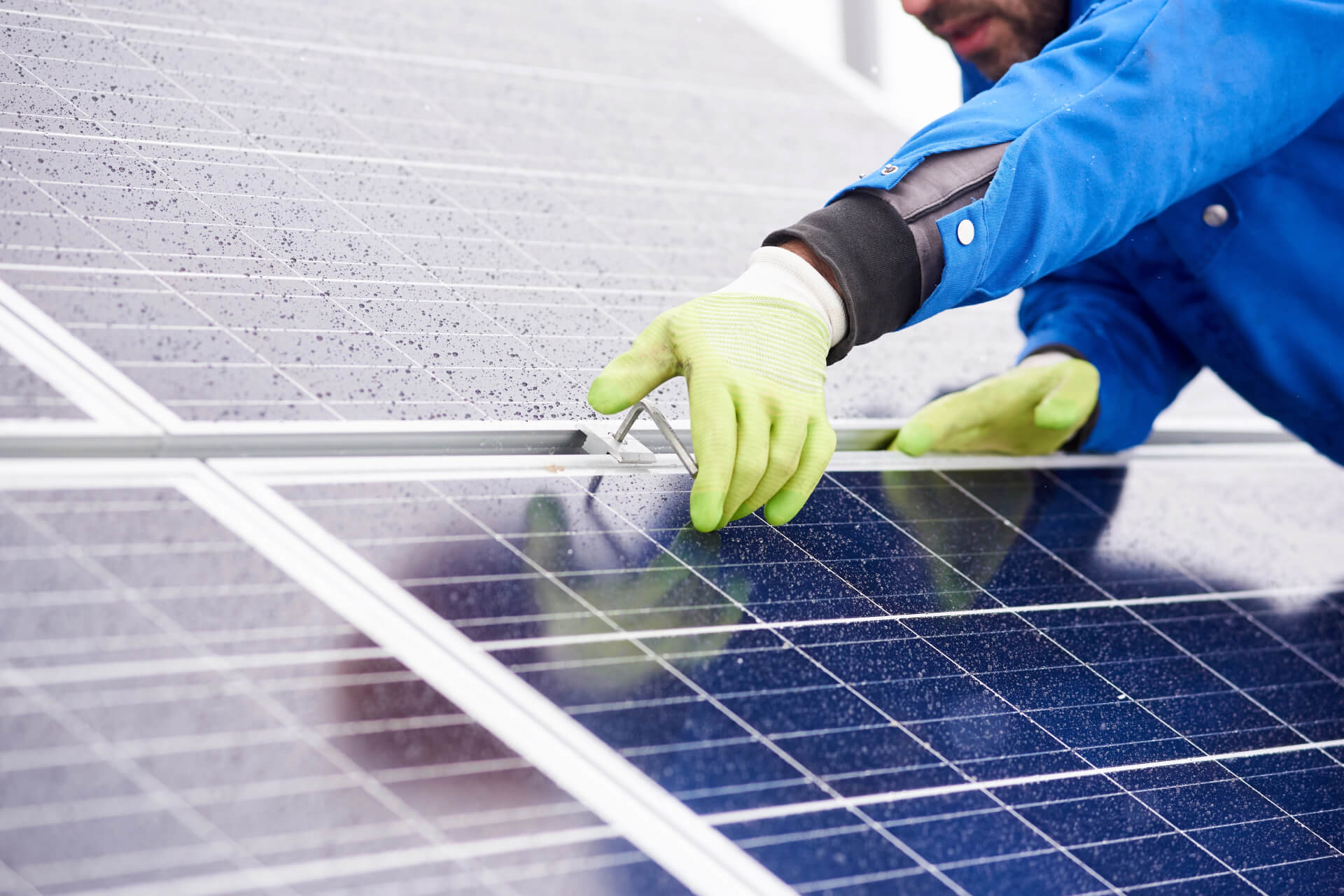 Entretien de panneaux photovoltaïques